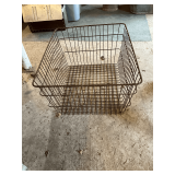 Metal wire basket