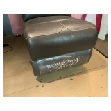 Thomas Payne recliner