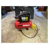 Central Pneumatic air compressor, working condition