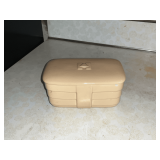 The Hall China Co. for Hotpoint Refrigerator, covered refrigerator dish