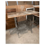 Norleigh Diamond cast sewing machine base