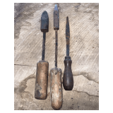 Pair of soldering irons and a leading paddle