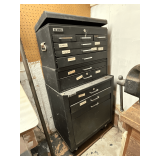 US General tool box with keys