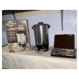 West Bend Party Perk 12-30 cup coffee pot