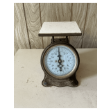 Pelouze 24 lb. scale