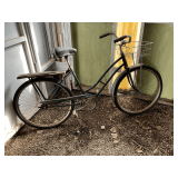 Vintage Sonic Flyer women's bike with basket