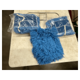 18" bracket (3) dust mop heads