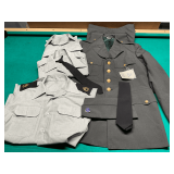 US Military trousers size 38R, suit coat 44L, hat 7 1/4,