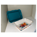 Pair of Pioneer Woman casserole dishes