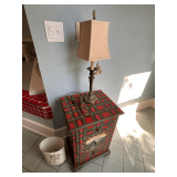 3-drawer end table 17" W x 14" D x 26" T, lamp