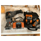 Ridgid multi-tool with accessories, needs battery