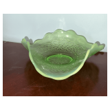 Green opalescent ruffle edge bowl