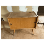 Retro cabinet