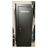Stack-On gun cabinet, 18 gun