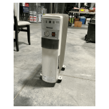 Holmes oil radiator style heater, Model HOH-2400, 1500 BTU