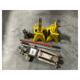 2-ton floor jack with handle