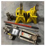 2-ton floor jack with handle