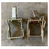 2 Easy mole traps.
