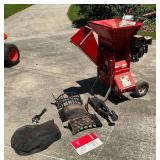 Troy-Bilt Super Tomahawk wood chipper Model 47266