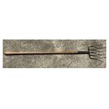5-prong pitchfork