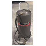 Maxus pressure feed abrasive sand blaster