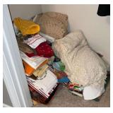 Kitchen linens, placemats, table cloths, towels, etc.