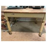 Vintage kitchen table, needs some TLC, CONTENTS NOT INCLUDED