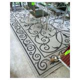 Outdoor rug