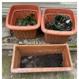 Grosvillex planters