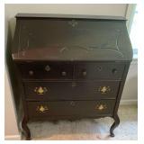Antique queen Anne style drop front desk with key