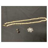925 pendant, sterling cufflink, string of pearls with broken sterling clasp
