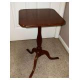 Table marked Henry Ford Museum, 23" T