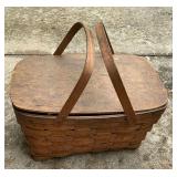 Woven picnic basket
