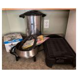 Toastmaster Flavor Grill, Fondue pots, GE 42-cup coffee urn