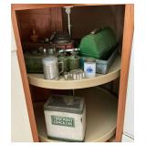 Vintage collectibles, lunch box, tins, salt & pepper shakers, etc.