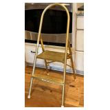 MD aluminum step stool