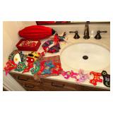 Animal banner, doll, lamp, etc.