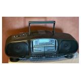 Aiwa Model CSD-SR3 portable AM/FM, cassette, CD system