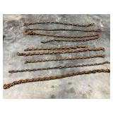 Misc. short pieces of chain