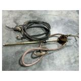 Manual fuel pump