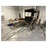 Family horse buggy with electric running lights, drum brakes
