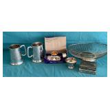 Silverplated basket, pair of Queen