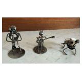 Frog trio from hardware