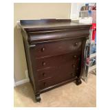 Six-drawer antique chest