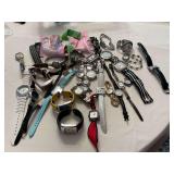 Ladies fashion watches, Geneva, Acqua, Vivani