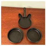 Cast iron rabbit pan and two 5" baker dishes