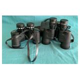 Bushnell 7-21x40 binoculars in case