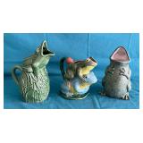 3 frog pitchers