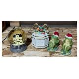 Fitz & Floyd trinket box, frog Santa salt & pepper shakers