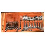 Supreme Cutlery flatware